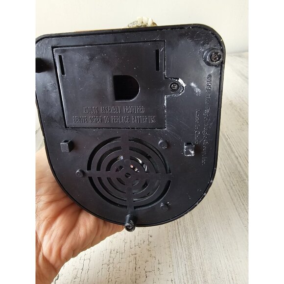 Vintage paper magic jabber‎ jaw AS IS skeleton Halloween decor statue prop - Picture 6 of 7